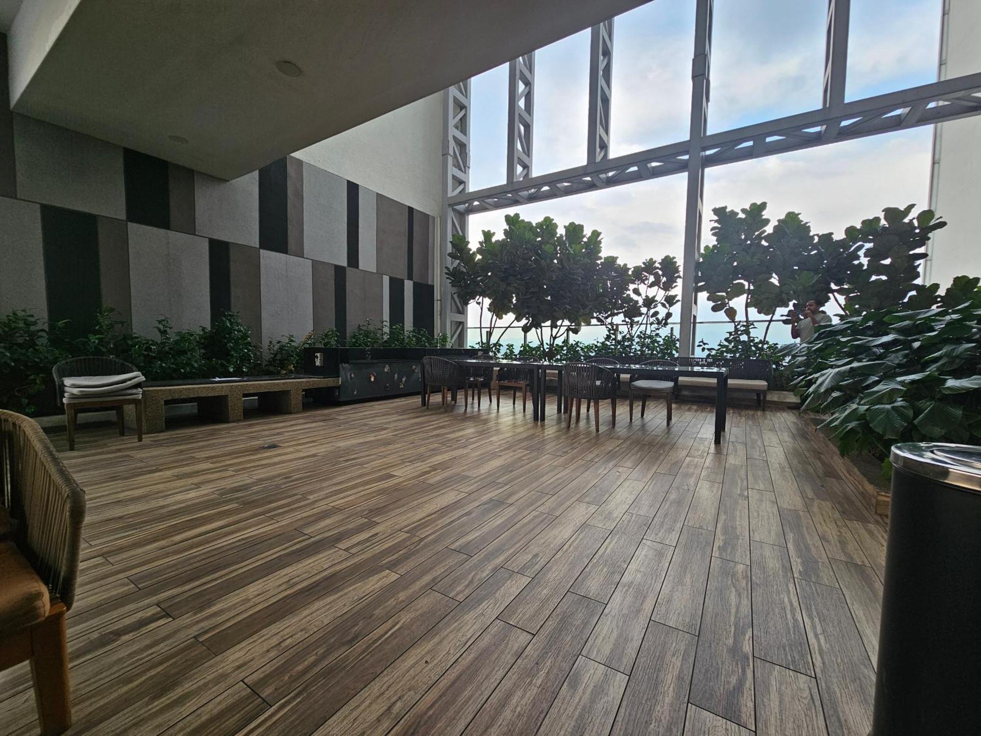 The Colony Infinitum Relax Klcc *