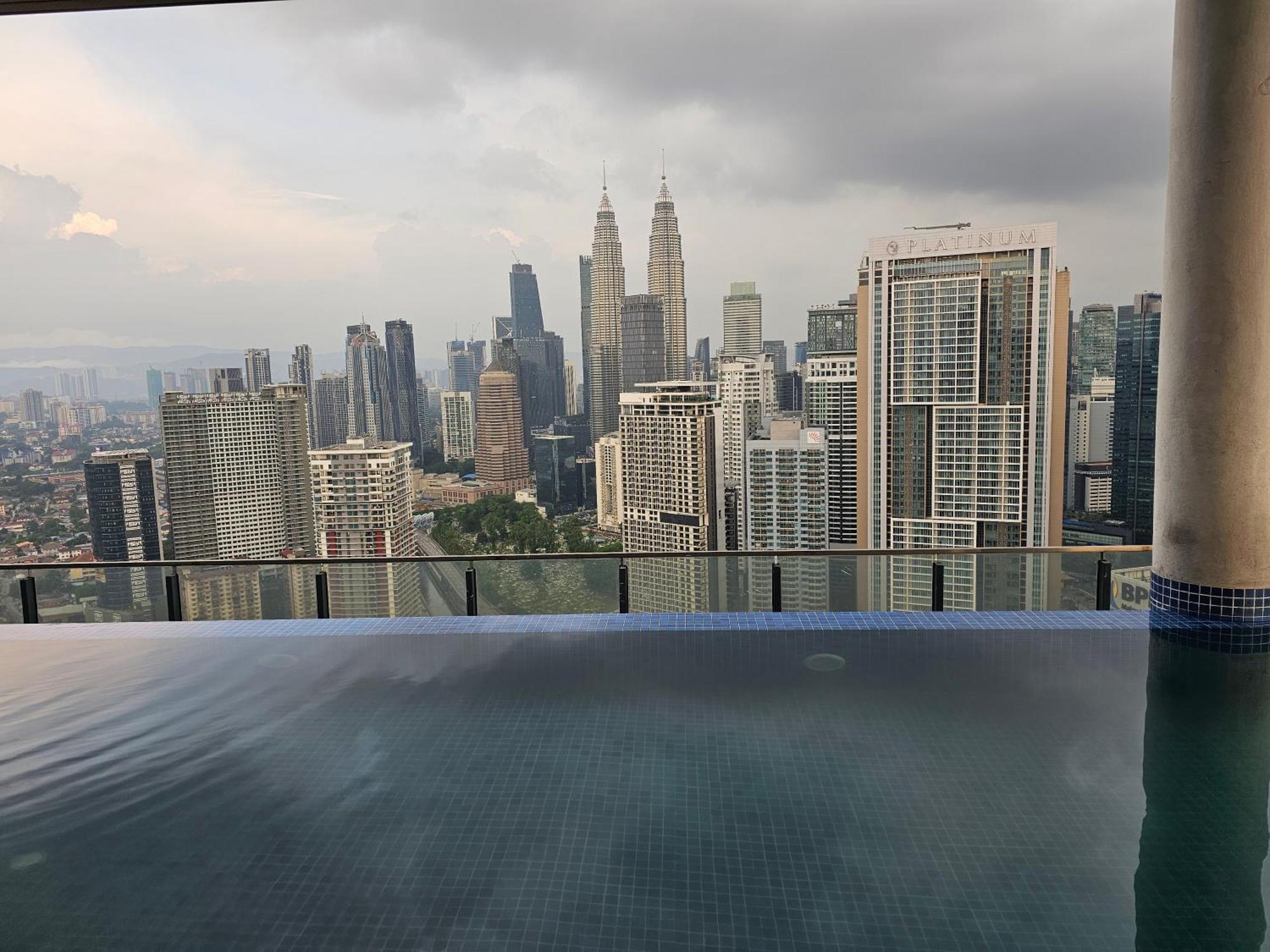 The Colony Infinitum Relax Klcc Pangsapuri Kuala Lumpur